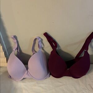 Set of 2 size 34DD Fruit of The Loom Bras
